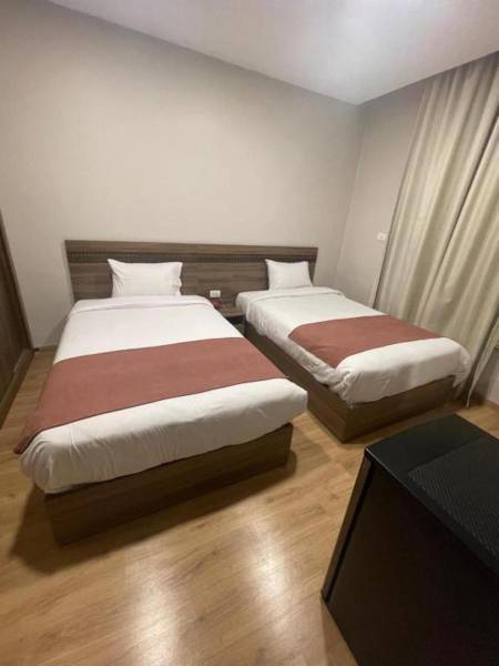 Lotus Hotel5